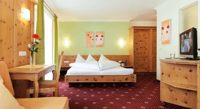 Номер Superior Hotel Enzian