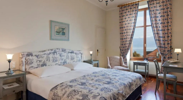 Двухместный номер Superior с видом на озеро Hotel Angleterre