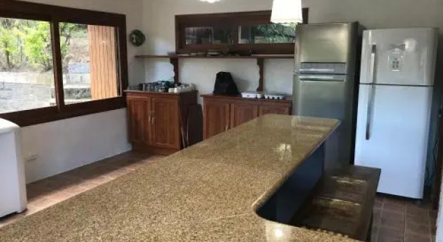 Hostel Vale do Rosa, Забронировать Хостел Имбитуба Санта-Катарина