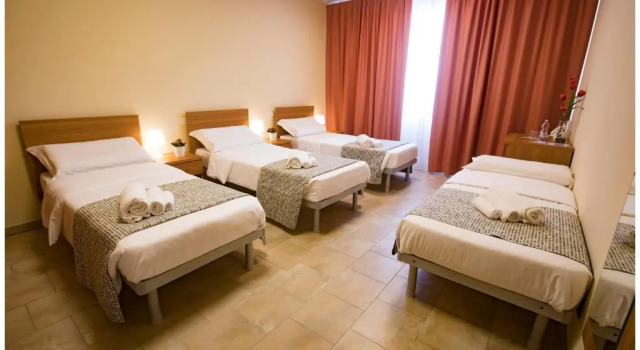 Четырёхместный номер Standard Santa Teresa House