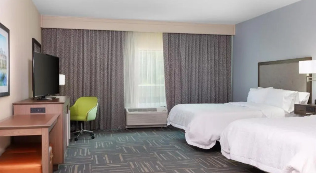 Четырёхместный номер Standard Hampton Inn Wetumpka