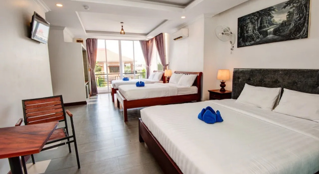 Трёхместный номер Superior Mad Monkey Hostel Siem Reap