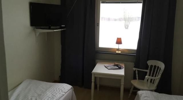 Nätra Motell, Book Motel Hotels in Norrland with Parking, Parking