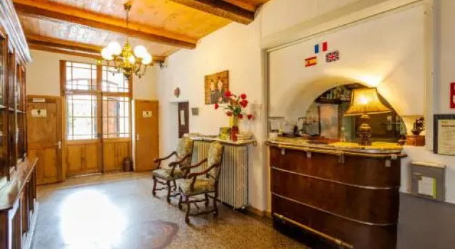 Les Bruyeres, Rezerwuj Hotel Hotele w Cévennes z basenem, Basen