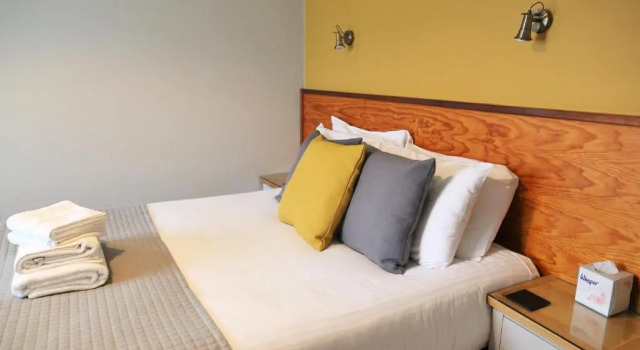 Standaard Tweepersoonskamer Trickys Hotel
