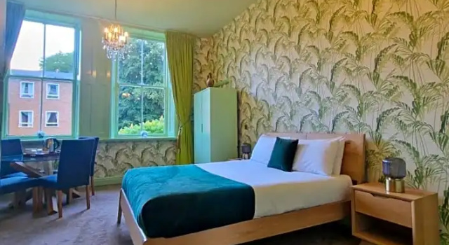 Номер Deluxe RainHill Hall Hotel