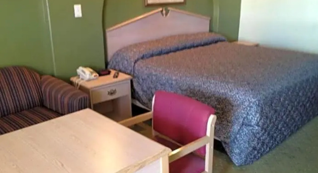 Двухместный номер Standard Budget Inn
