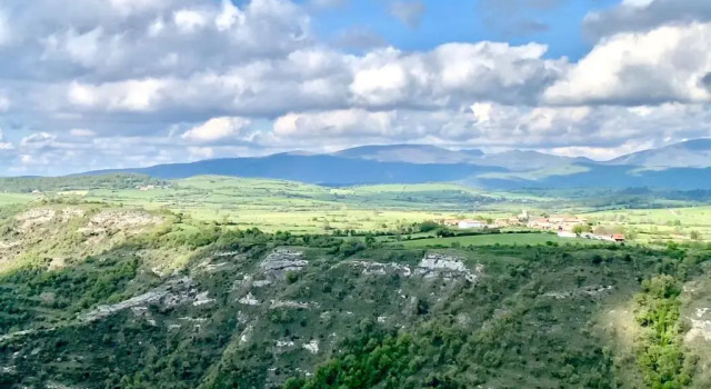 Casa Rural Ulle Gorri, Buchen Sie Hotel Unzá Baskenland