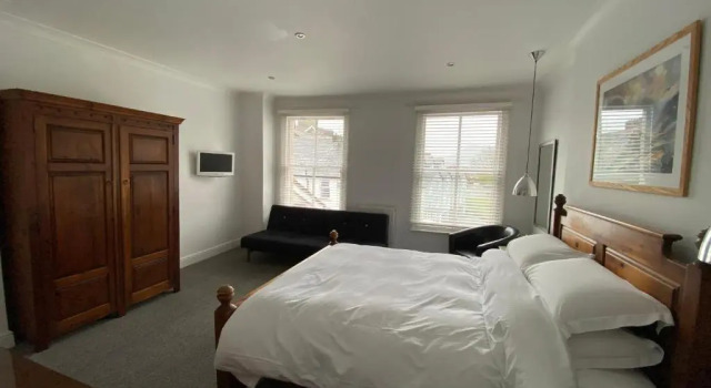 Двухместный номер Standard Rooms36