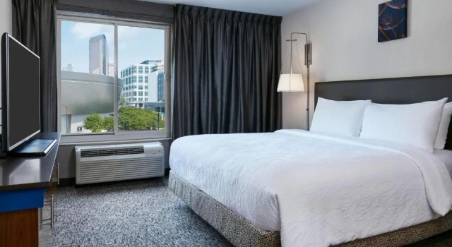 Двухместный номер Hilton Garden Inn Charlotte Uptown