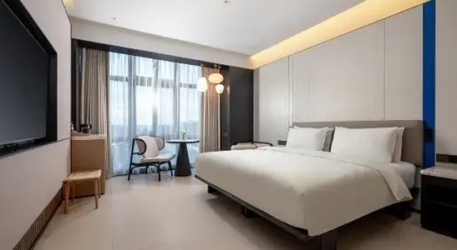 Двухместный номер Standard Holiday Inn Express Guangzhou Baiyun Airport T2 by IHG