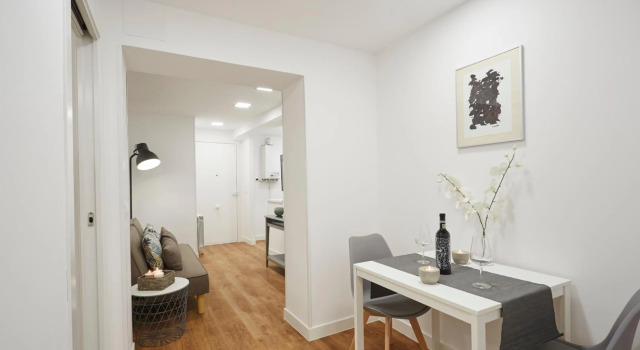 LEEWAYS APARTMENT I in SAN LORENZO, Забронировать Апартаменты/квартира Мадрид Провинция Мадрид, рядом с Здание Circulo de Bellas Artes