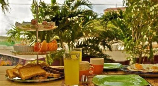 Moonz Bed & Breakfast