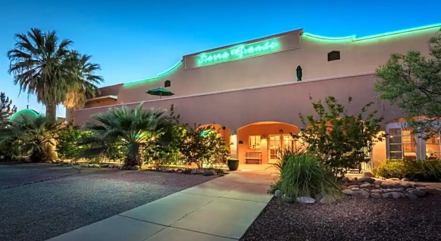 Двухместный номер Standard Sierra Grande, a Ted Turner Retreat