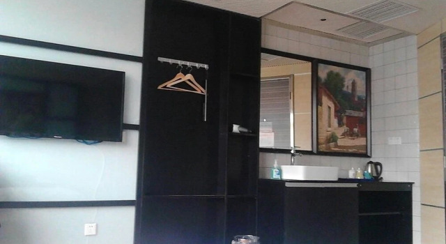 Friday Holiday Hotel (Jiaozuo Xinfeng Er Street), Book Hotel Jiaozuo Henan