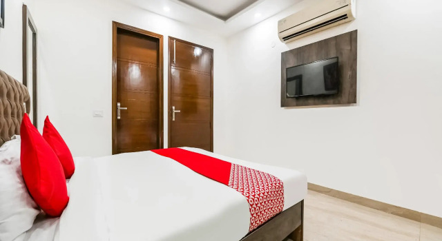 White Rose Wallon Hotel by OYO Rooms