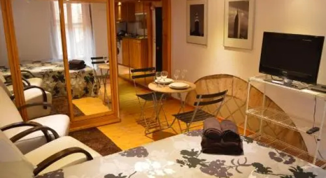 Tarragona Suites Calderers 6E2, Забронировать Апартаменты/квартира Таррагона Tarragonès, рядом с Provincial Traffic Headquarters