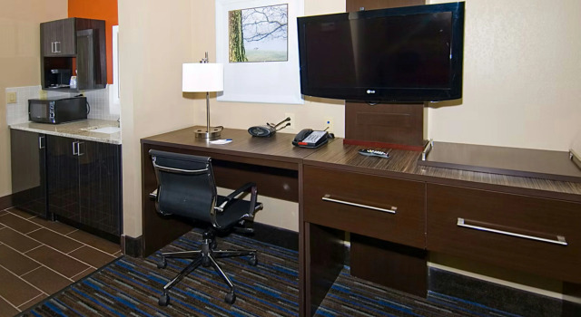 Holiday Inn Express Fulton, Boek Hotel Fulton Mississippi