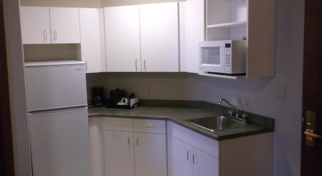 Семейный люкс Foxwood Inn and Suites