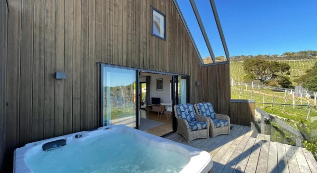 Студия The Guest House at Te Whau Retreat
