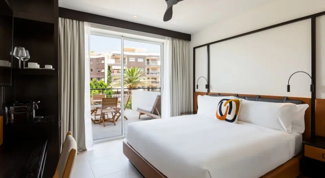 Двухместный номер Deluxe Rio Hotel Riomar Ibiza, a Tribute Portfolio Hotel