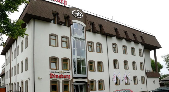 Good Stay Dinaburg Hotel