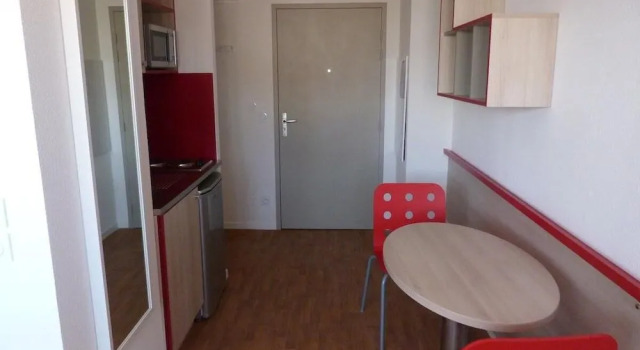 Studilodge - Résidence Phileas Lodge, Rezerwuj Hotel Hotele w Rhône z parkingiem, Parking