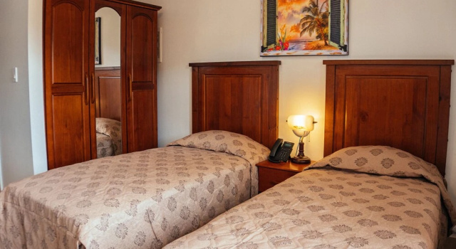 Двухместный полулюкс с балконом Saba Arawak Hotel