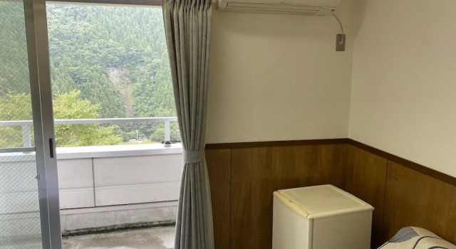Riverside Hostel B&B – Hostel, Buchen Sie Hostel Katsuragi Wakayama