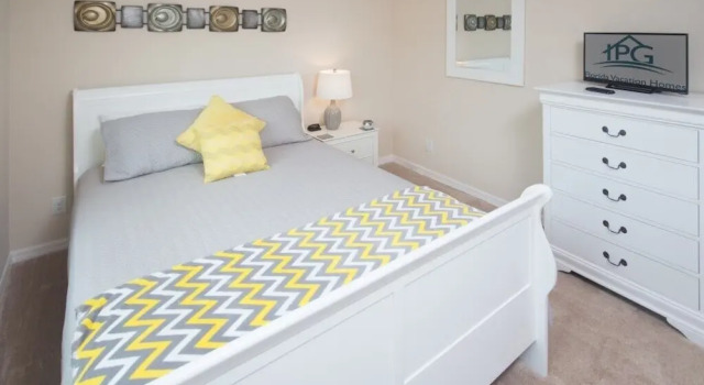 Julie's Oasis 4 Bedroom Home, Забронировать Вилла Виллы Фор Корнерз, Вилла