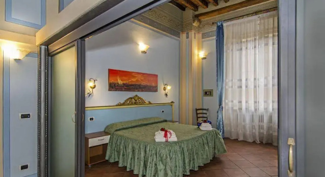 Antica Residenza del Gallo, Забронировать Отель Отели Лукки 3 звезды, рядом с Palazzo Mansi, 3*