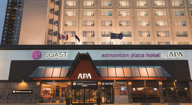 Coast Edmonton Plaza Hotel by APA