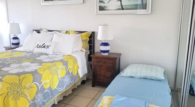 Beachfront Coral Beach Condo 305, Rezervovat Hotel Hotely v San Juan s bazénem, Bazén