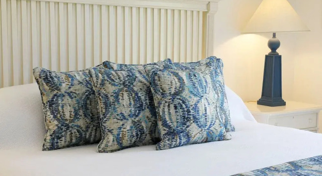 "this Beautifully Decorated 3 Bedroom 3 Bathroom Duplex Villa", Boek Hotel Saint Thomas Saint James
