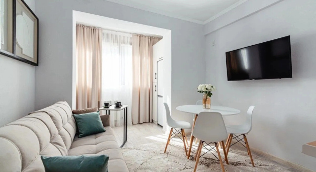 V Zhk Arbat Serdtse Goroda Flat, Réserver Appartement Hôtels à Almaty avec parking, près de Almaly Metro Station, Parking