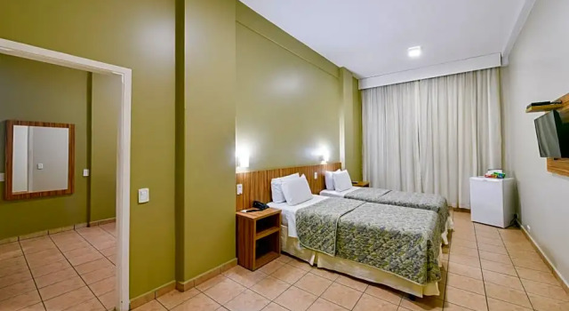Номер Executive Plaza Inn Augustus - Downtown