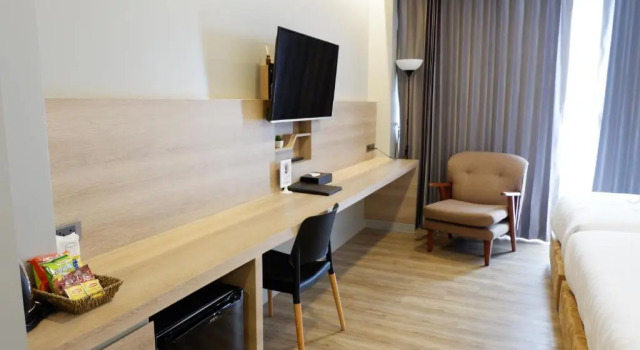 Трёхместный номер Economy Slive Hotel