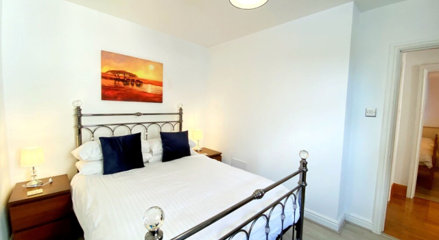 Lower Stable - The Stables Apartments at Meadfoot Bay