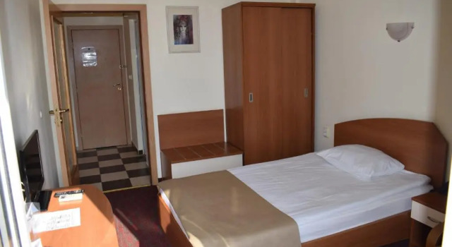 Одноместный номер Standard с балконом Slavyanska Beseda Hotel