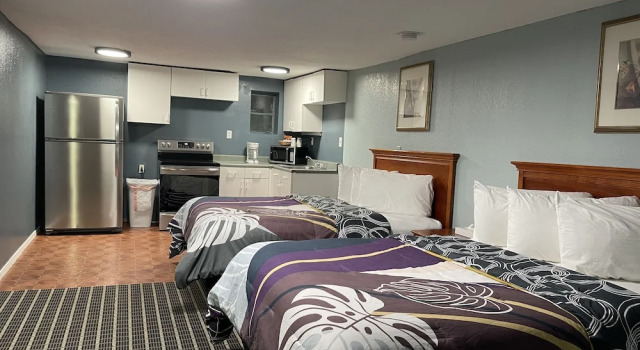 Семейные апартаменты Annie Oakley Motel Oakley