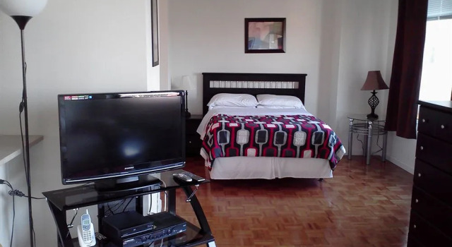 Newport Tower Suites