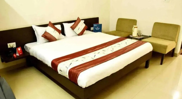 Abhinav Hotel