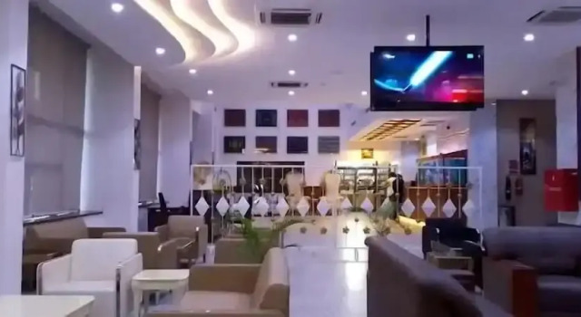 The Rollins Hotel And Towers, Prenota Hotel Hotel a Bwari con parcheggio, Parcheggio