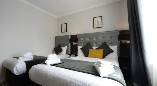 Трёхместный номер Standard Airways Hotel London