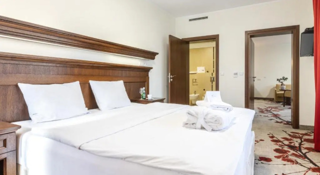 Апартаменты Hotel Crocus