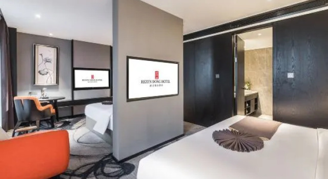Люкс Western Royal Palace Hotel
