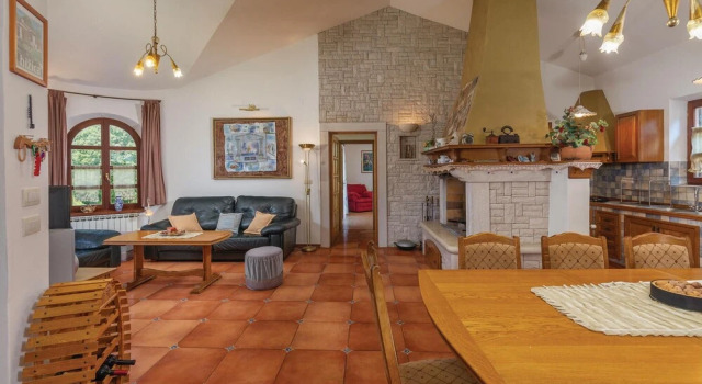 Amazing Home in Belavici With Sauna, Wifi and 3 Bedrooms, Book Hotel Hoteller i Hreljici med pool, Swimmingpool