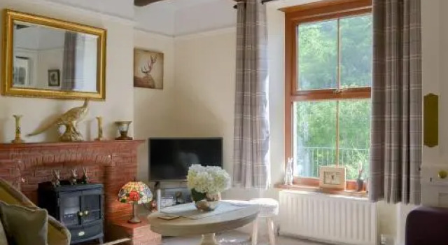 Hillview Cottage, Rezervați Casă de vacanță Vile în Looe, aproape de Plaidy Beach, Vilă