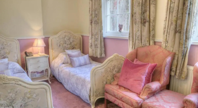Двухместный номер Standard Albert Cottage Hotel