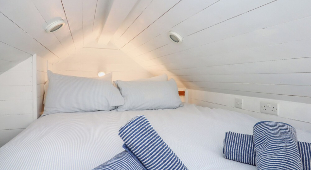 Beach Hut 5